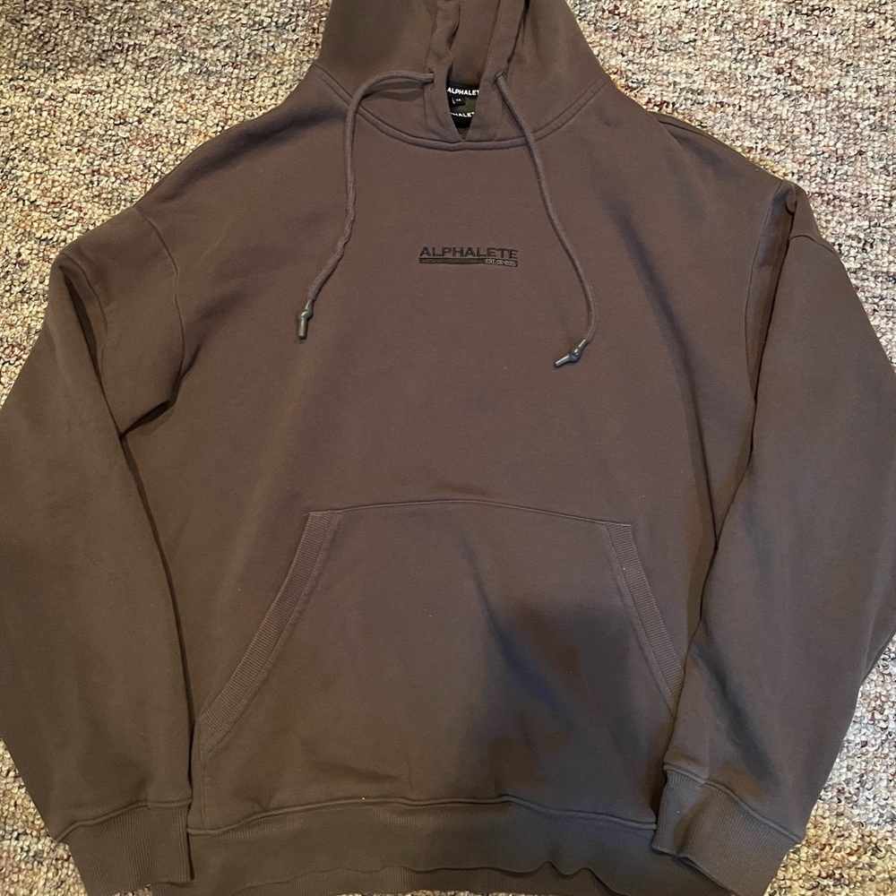 Men’s alphalete sweatshirt